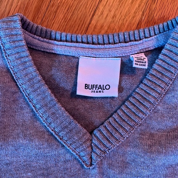 Buffalo v-neck sweater - Picture 2 of 5